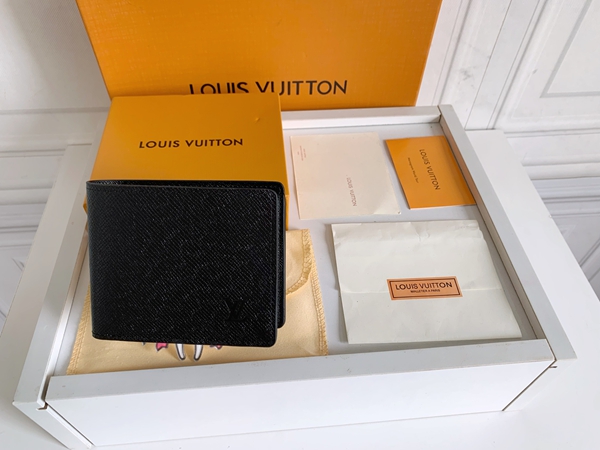 LVコピーウォレット背面デザイン